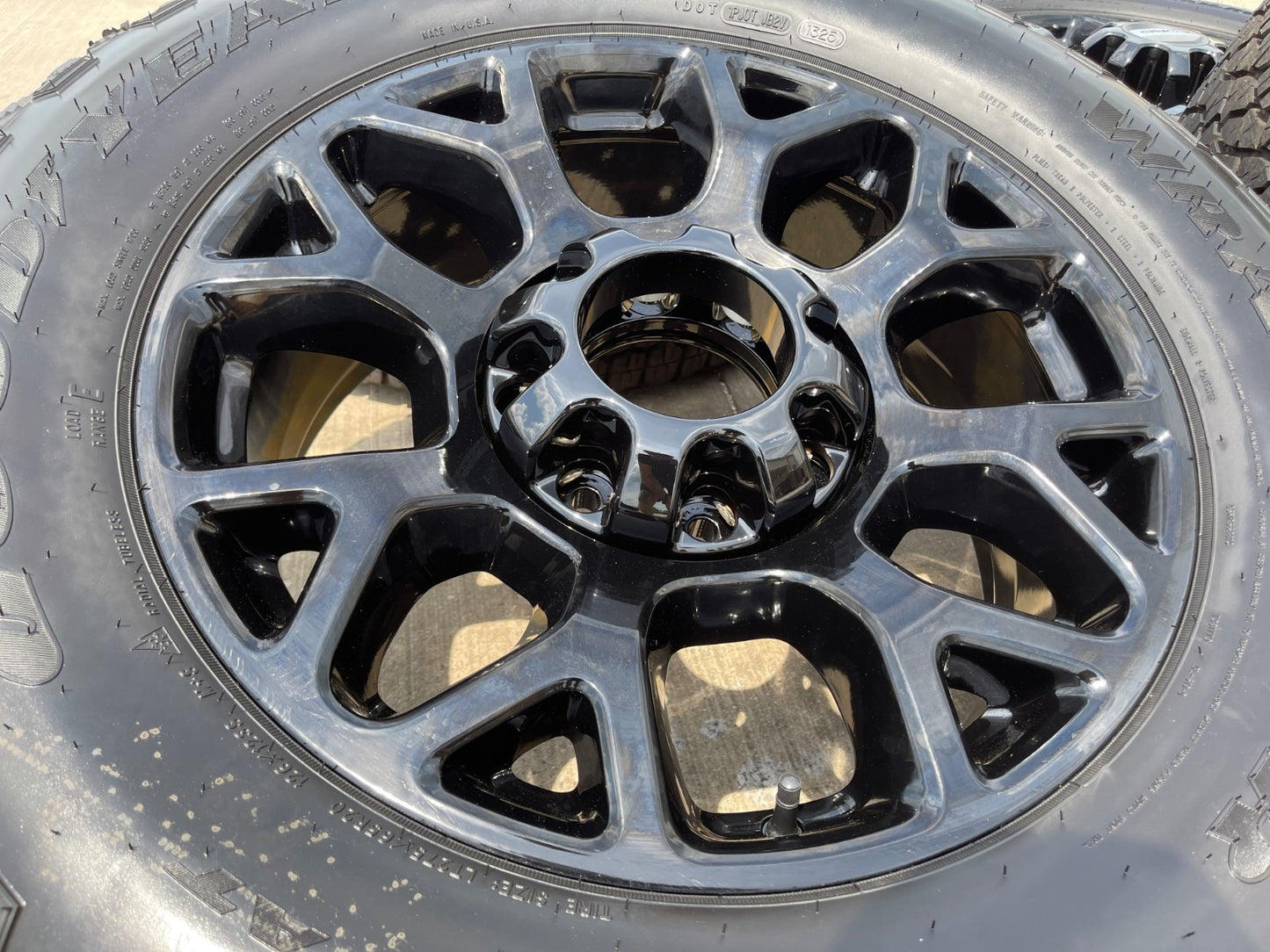 20" Ford F-250 F-350 OEM Lariat wheels rims 10292 tires GOODYEAR