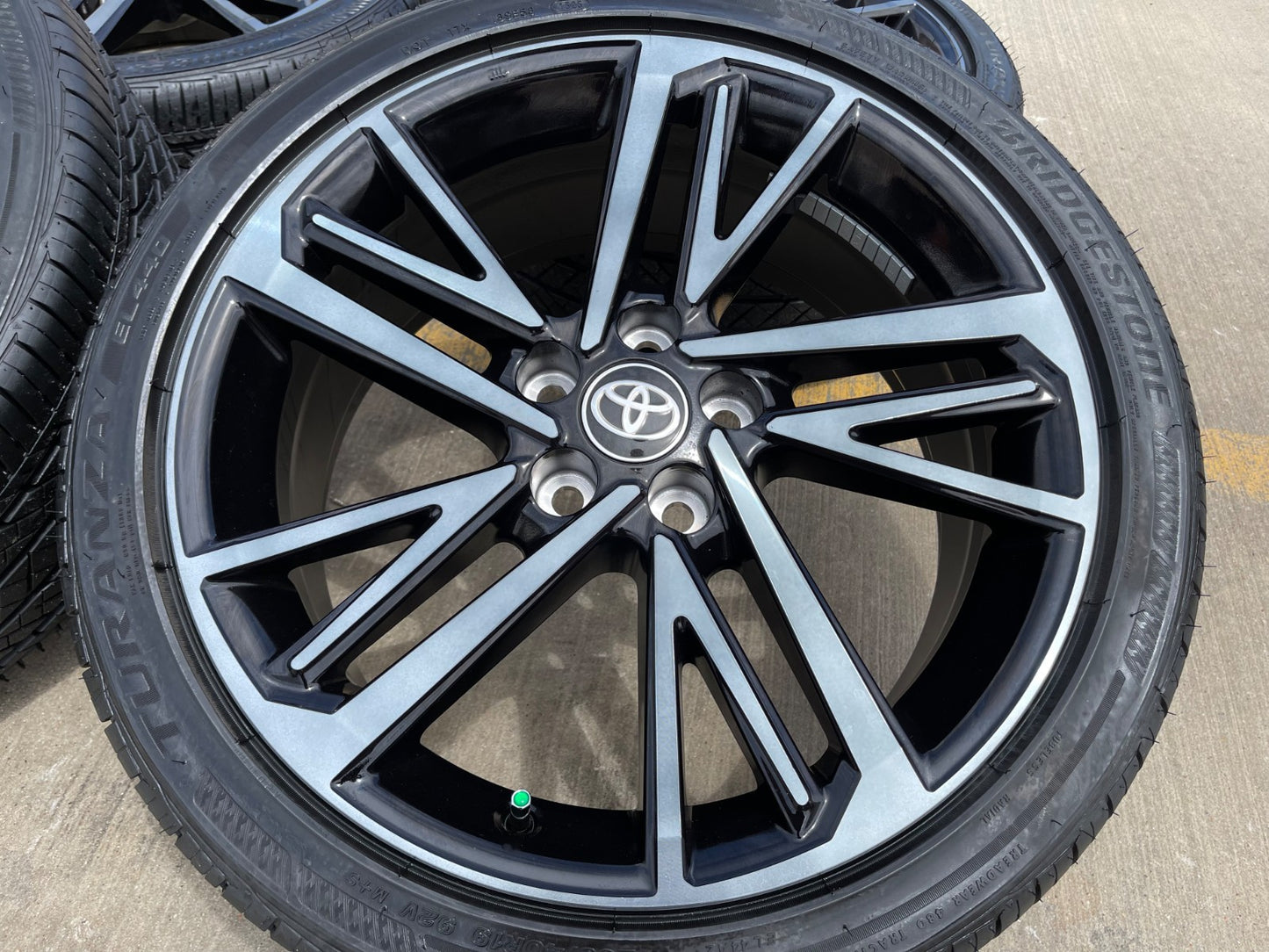 19" Toyota Camry XSE OEM 95975 wheels rims Avalon Lexus 2025 2026 BRIDGESTONE