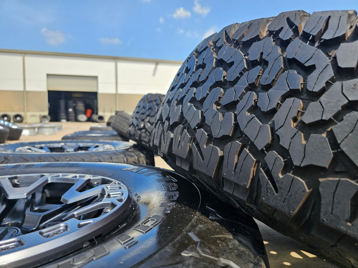 17" Ford F-150 Raptor R OEM BEADLOCK rims wheels 2025 2026 BFG 37" NEW