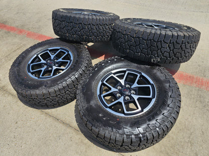 17" Jeep Wrangler Rubicon OEM wheels rims Gladiator tires A/T3 2025 NEW