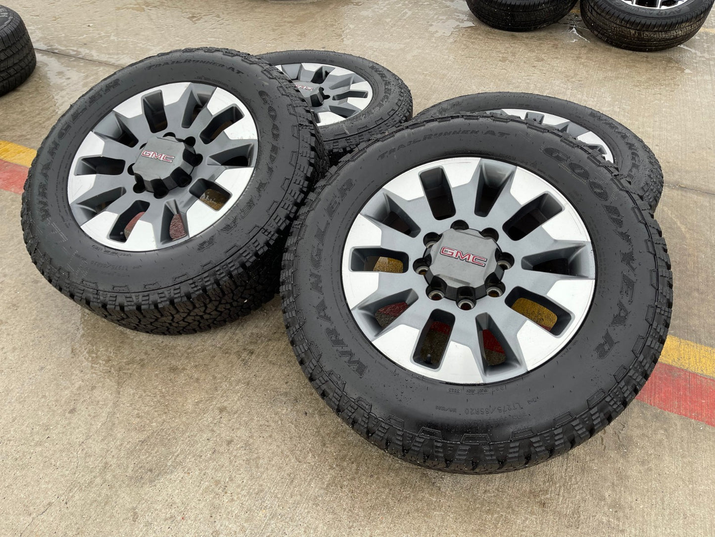 20" GMC Sierra AT4 Chevy Silverado 2500 3500 OEM 5960 5947 wheels rims GOODYEAR