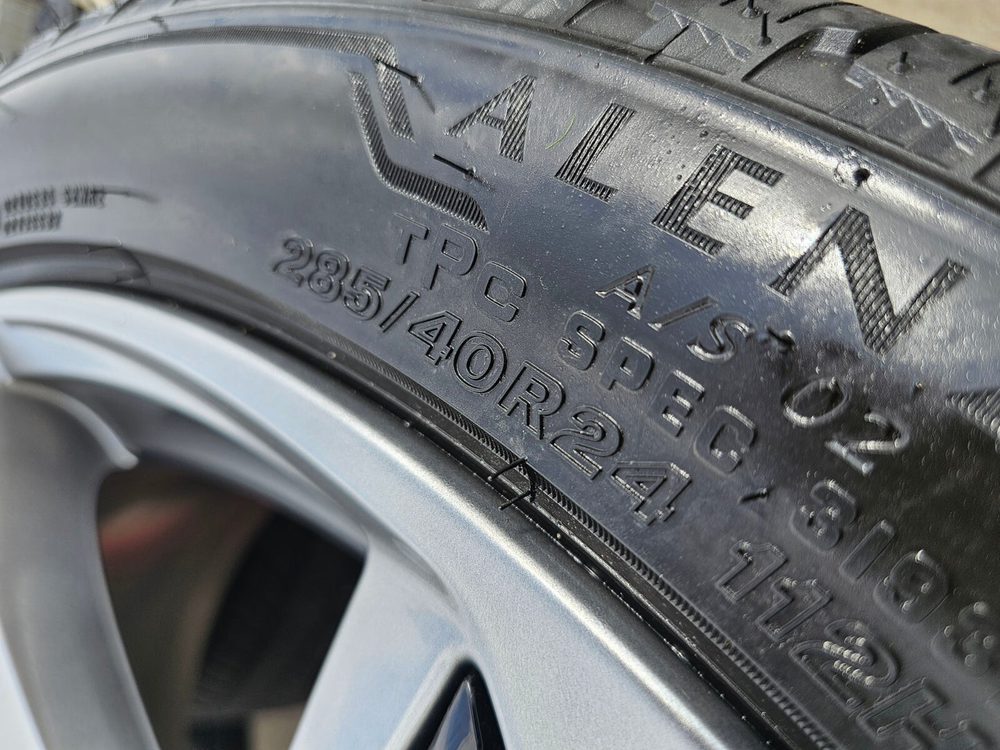 24" Cadillac Escalade V Platinum OEM wheel rim tire spare (1) 2025-2027 NEW