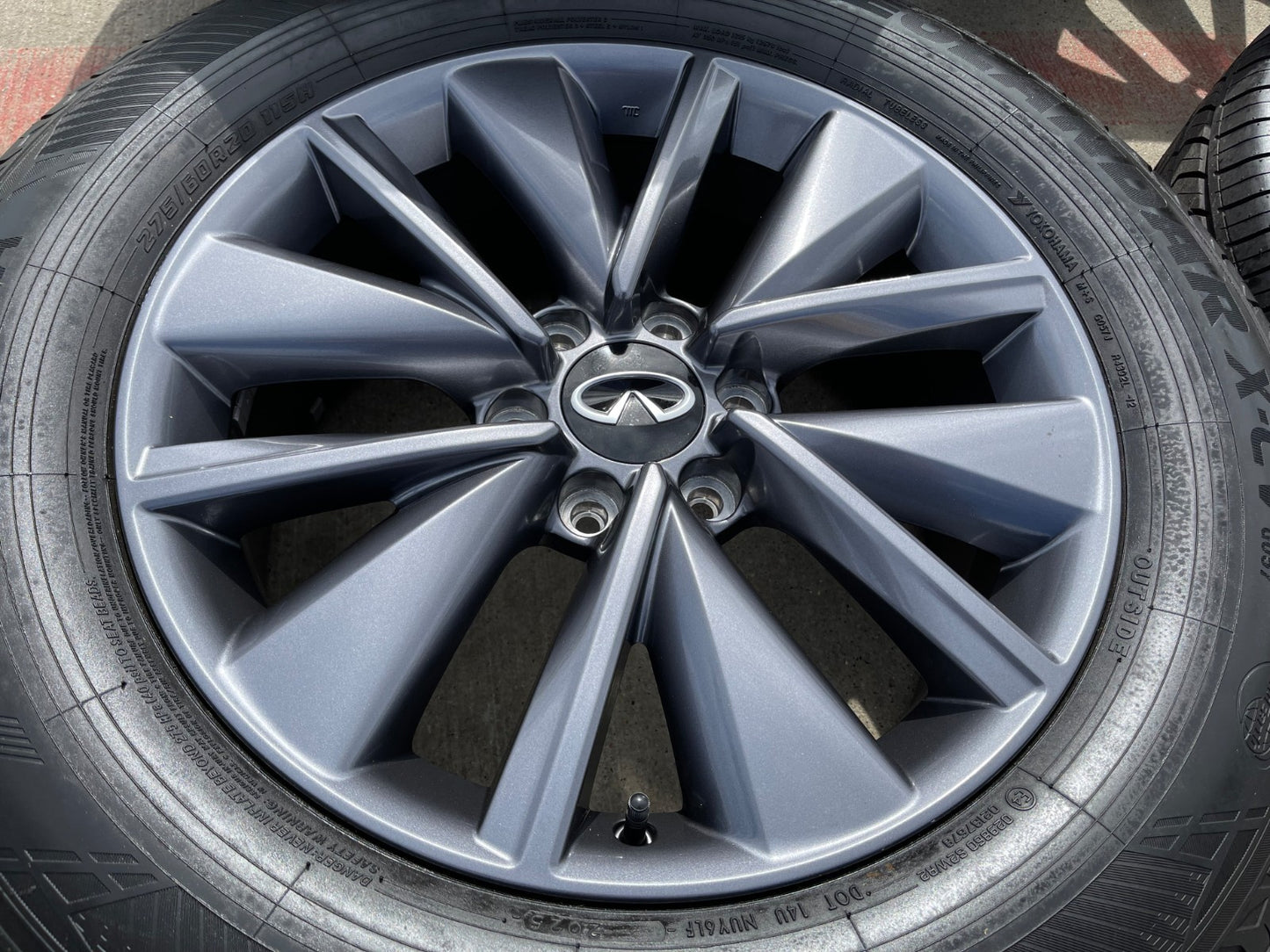 20" Infiniti QX56 QX80 OEM wheels rims Nissan Titan Armada tires NEW 2025 2026