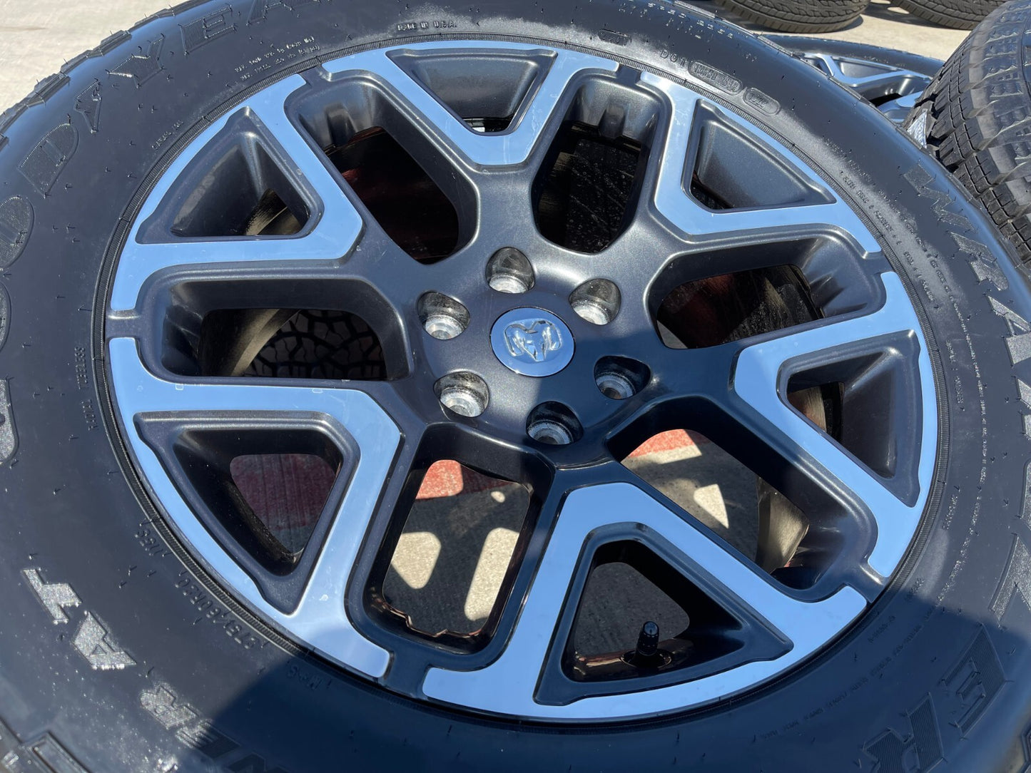 20" Dodge Ram 1500 OEM Laramie wheels rims tires 68583860AA 2024 2025 NEW