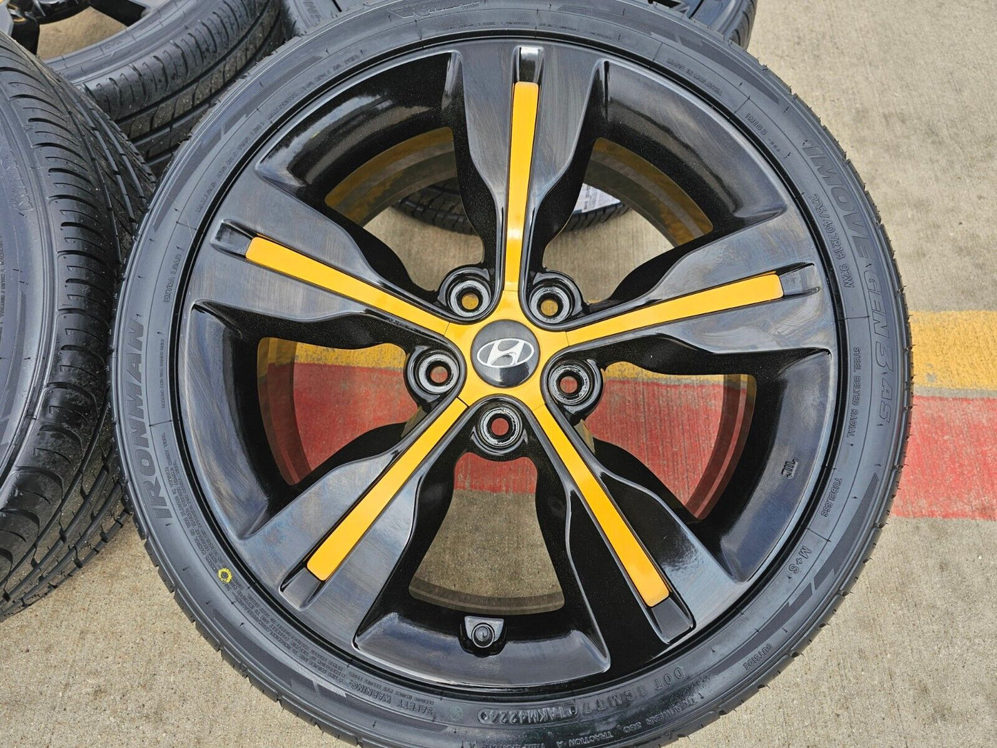 18" Hyundai Veloster K4 Sonata OEM wheel rims tires 70813 Tuscon Genesis NEW