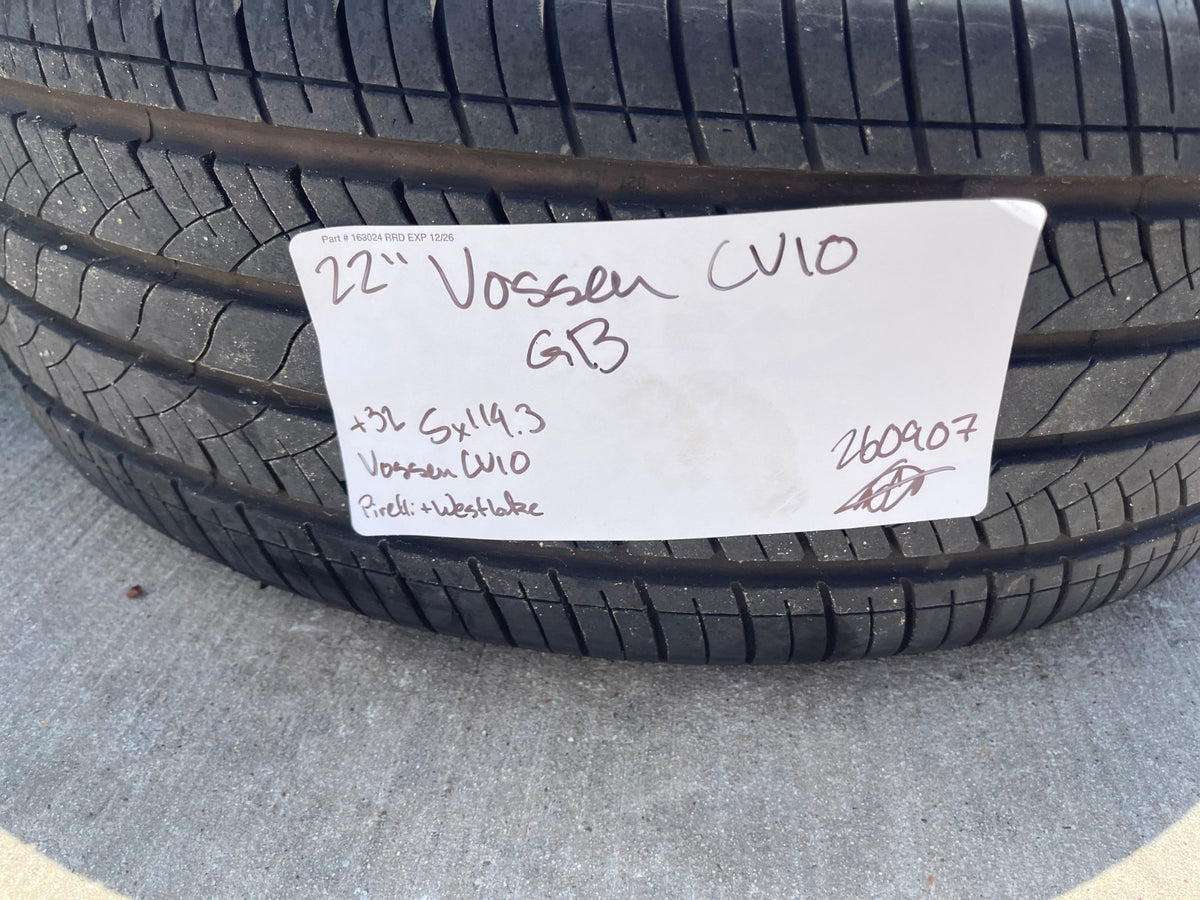 22" 22x9 Vossen CV-10 Ford Explorer rims wheels Lincoln Aviator 5x114.3 5x4.5