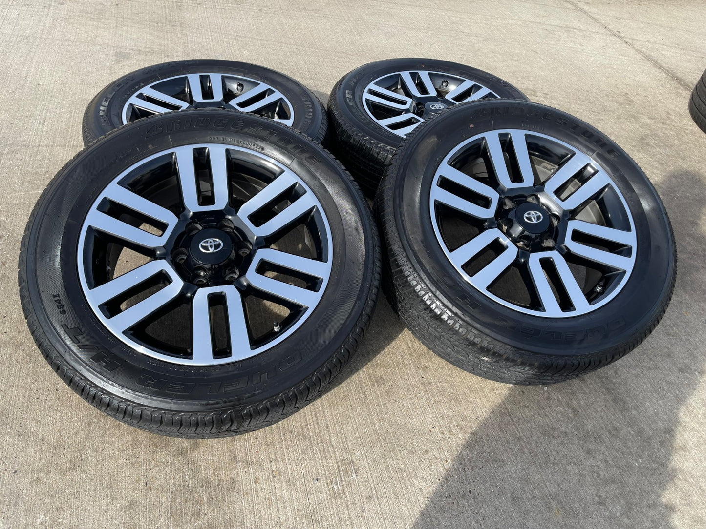 20" Toyota Tacoma 4Runner FJ Cruiser Lexus OEM 69561 wheels rims BRIDGESTONE