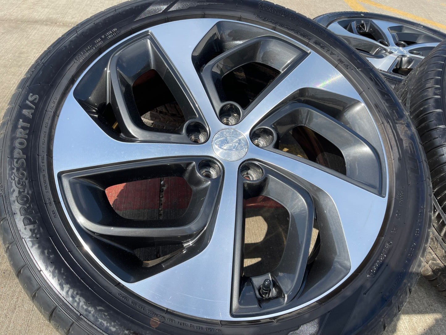 19" Hyundai Tuscon K4 Sonata OEM wheel rims tires 70895 Veloster Genesis