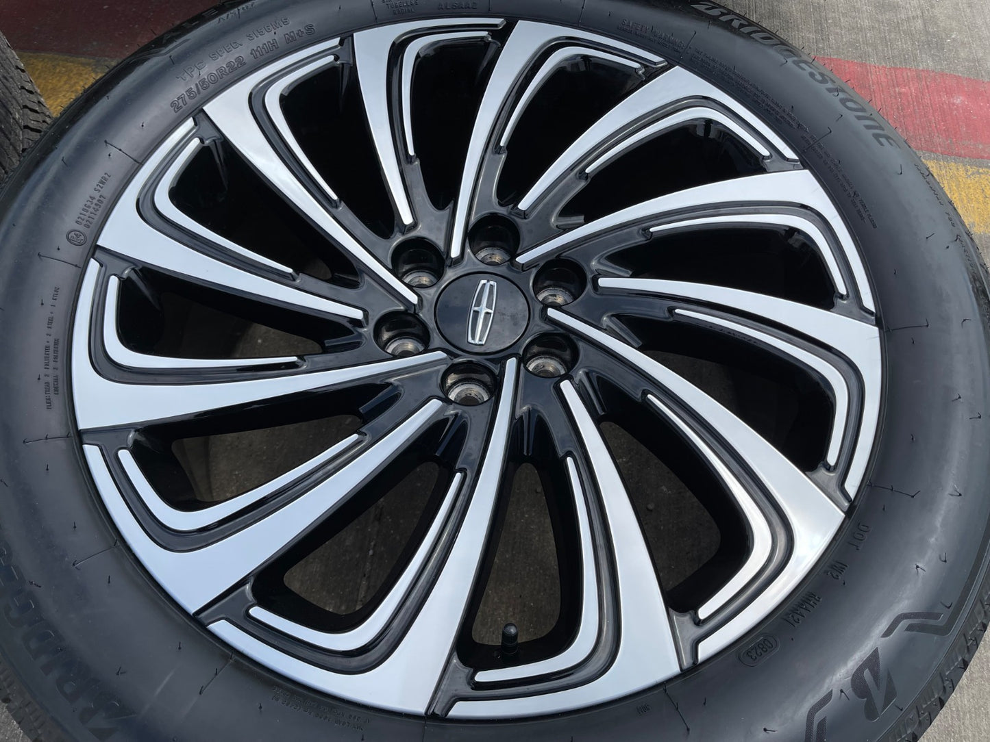 22" Lincoln Navigator OEM 10666 rims wheels BLACK LABEL BRIDGESTONE NEW