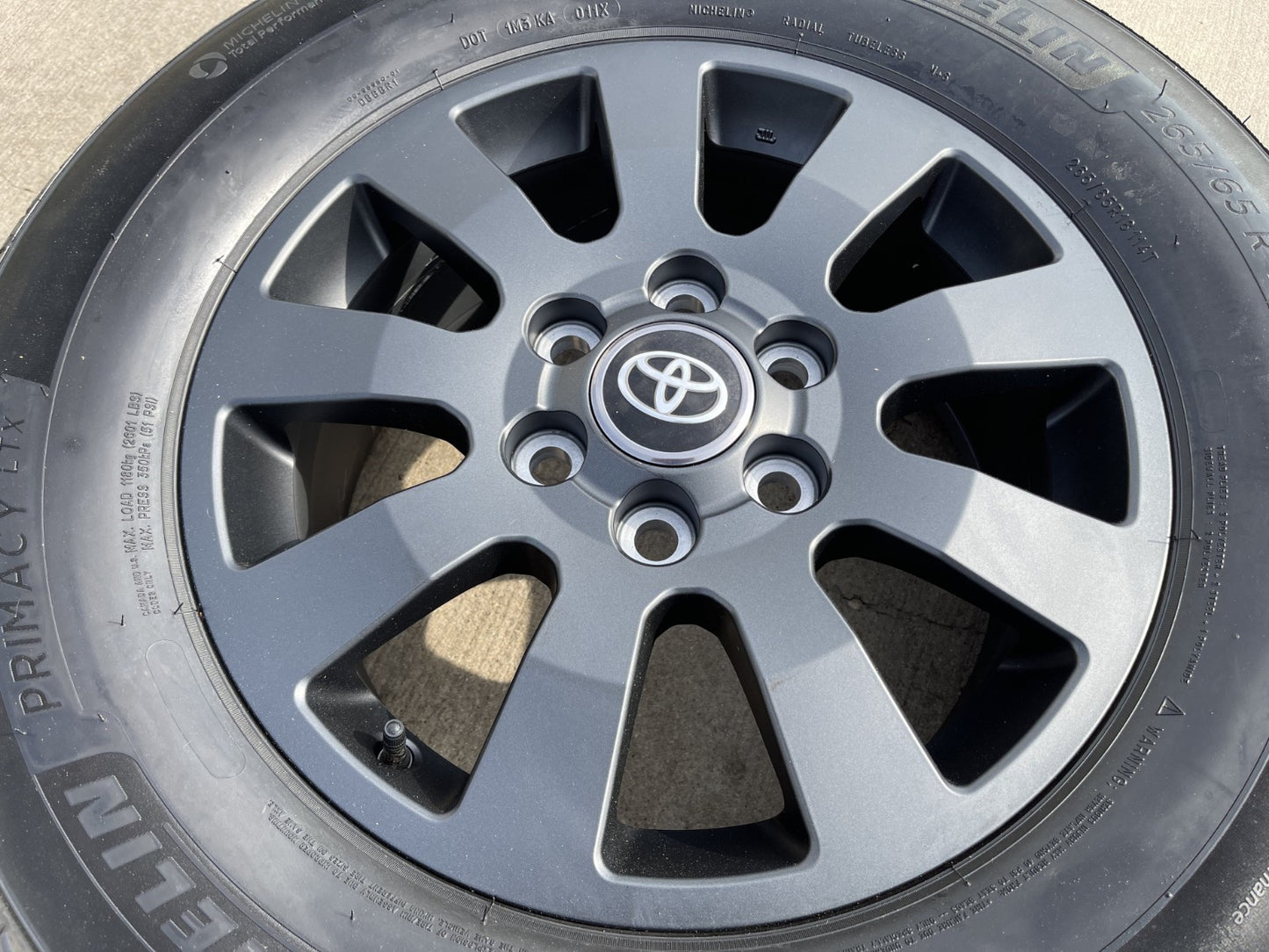 18" Toyota Land Cruiser OEM wheel rim 95952 75304 Tundra Sequoia 2025 2026 NEW