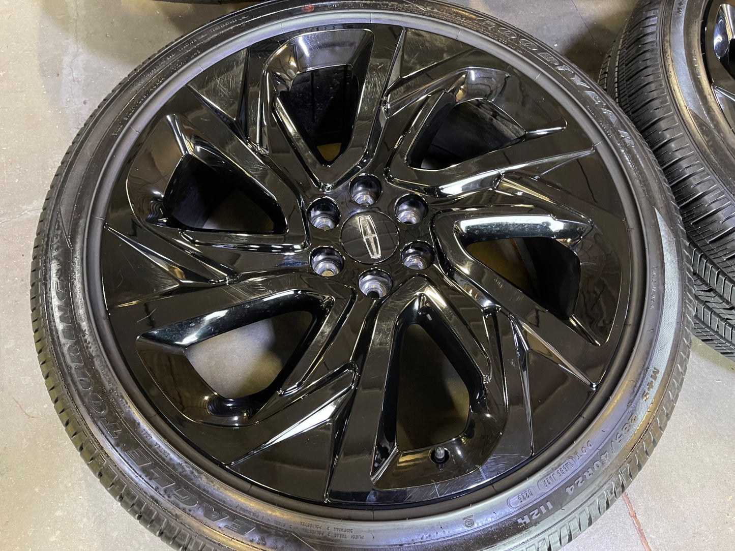 24" Lincoln Navigator BLACK LABEL OEM 10669 rims wheels Ford 2025 2026 2027 NEW