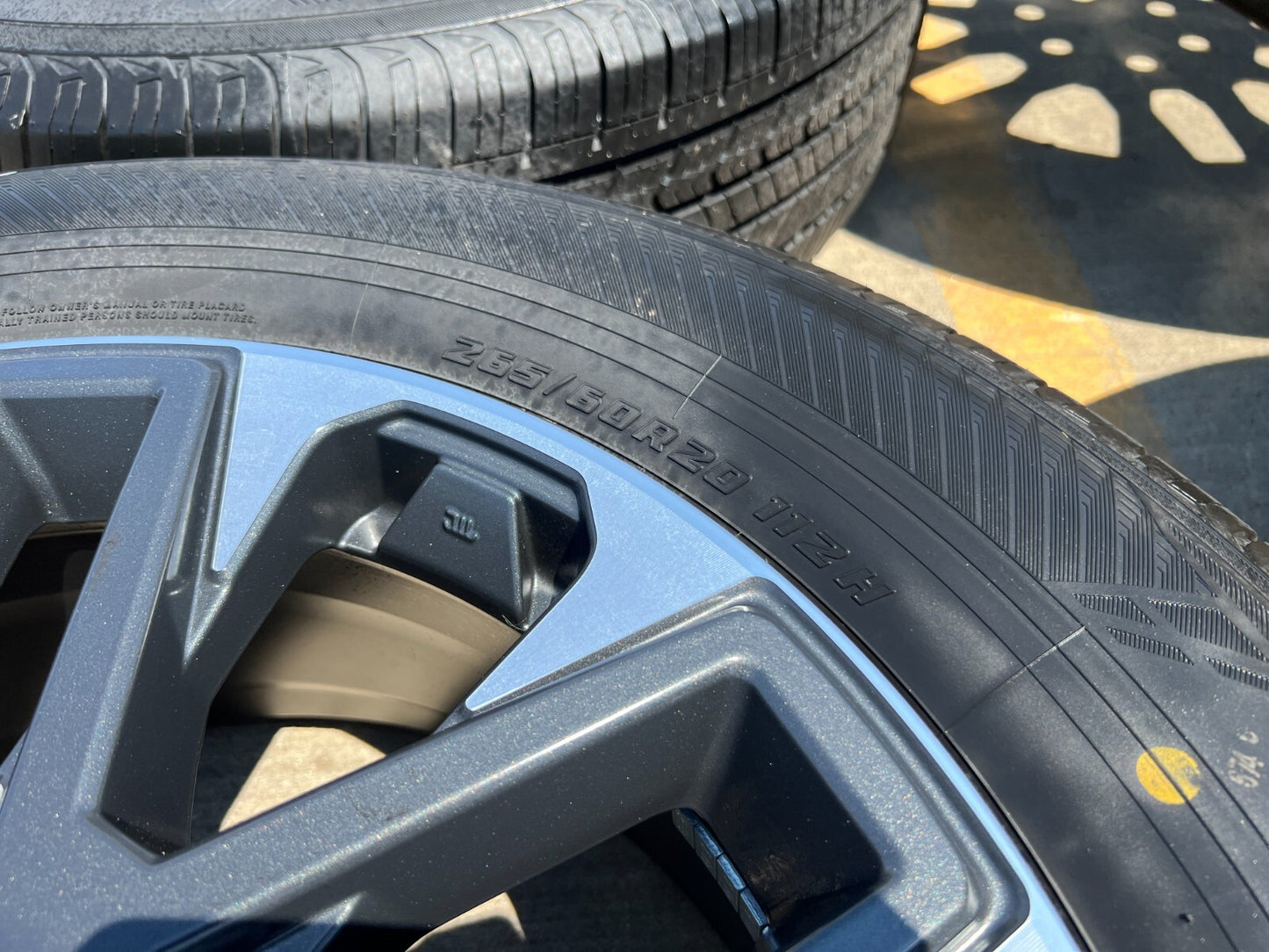 20" Toyota Tundra Platinum OEM wheels rims 95295 75276 Sequoia 2024 2025 NEW