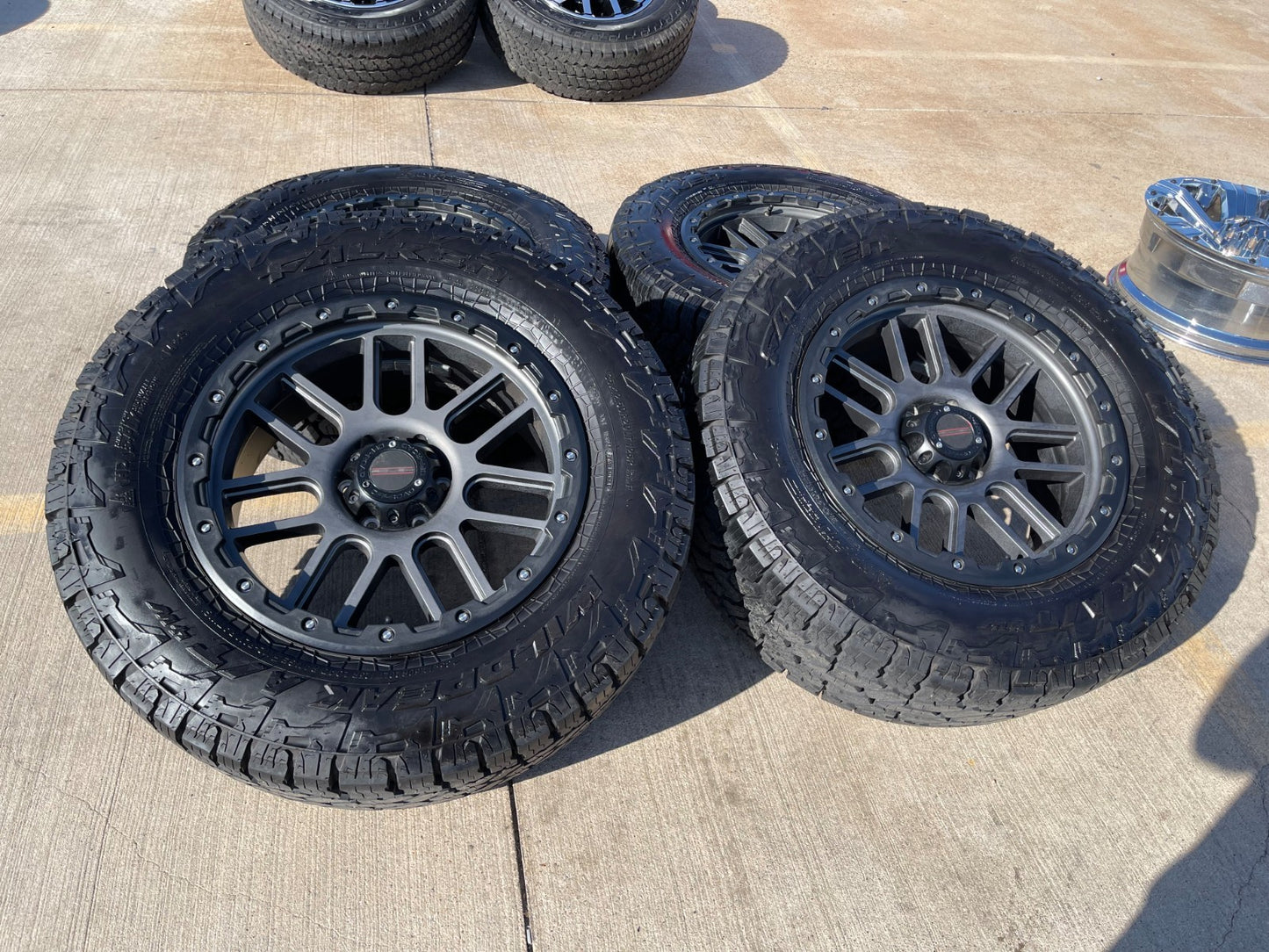 20" Ford F-150 ROUSH OEM Vision 111 Nemesis rims wheels Expedition FALKEN 35"