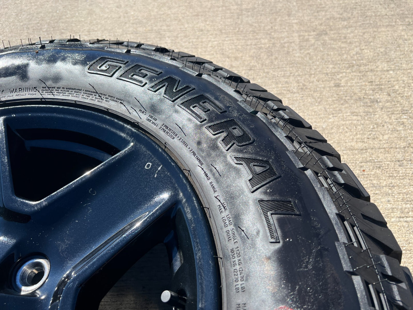 17" Jeep Gladiator BLACK OEM wheels rims 9235 Wrangler 2023 2024 2025 NEW