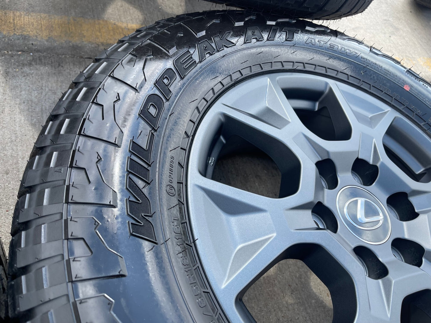 18" Lexus GX550 OEM 10544 wheels rims Land Cruiser Tundra Sequoia NEW FALKEN AT3