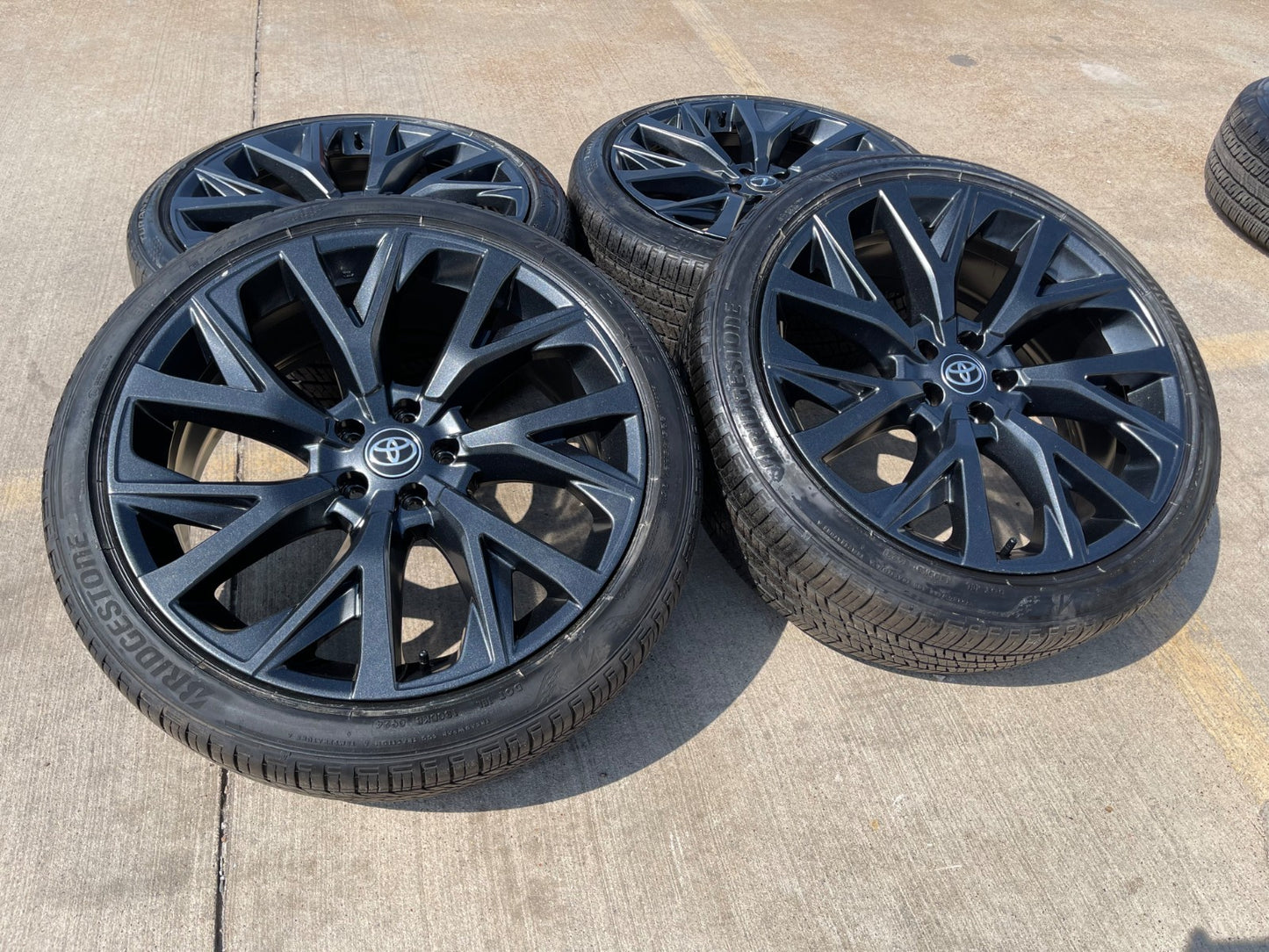 21" Toyota Crown OEM wheels rims Signia Camry Avalon Lexus 2025 2026 BRIDGESTONE