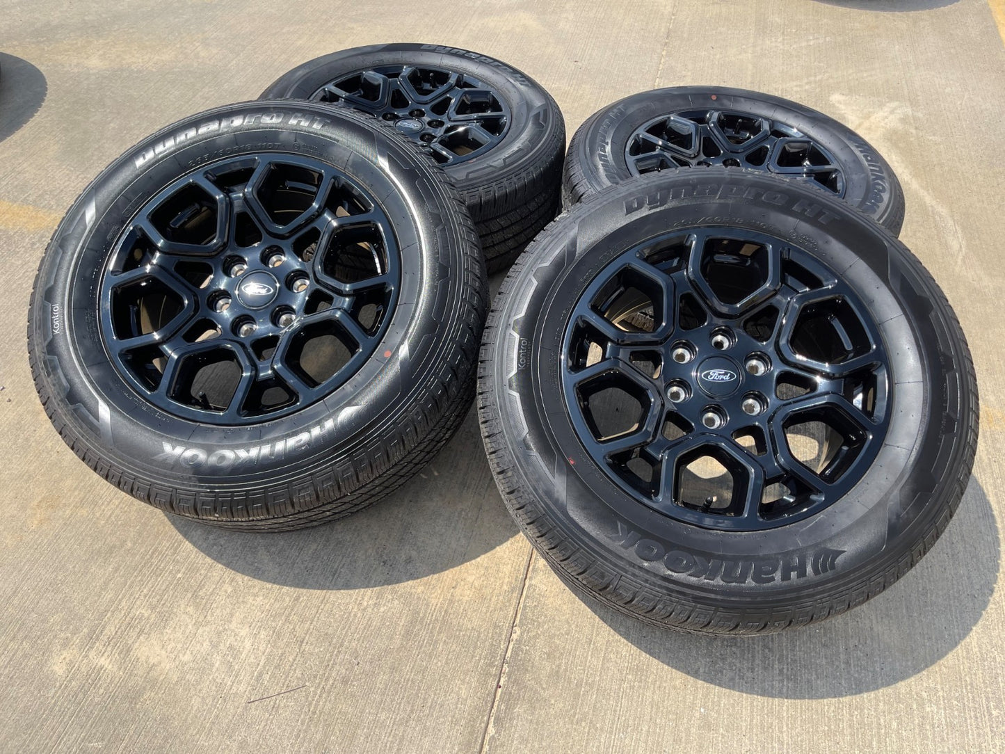 18" Ford F-150 OEM rims wheels 95049 10340 Expedition 2026 2027 HANKOOK NEW