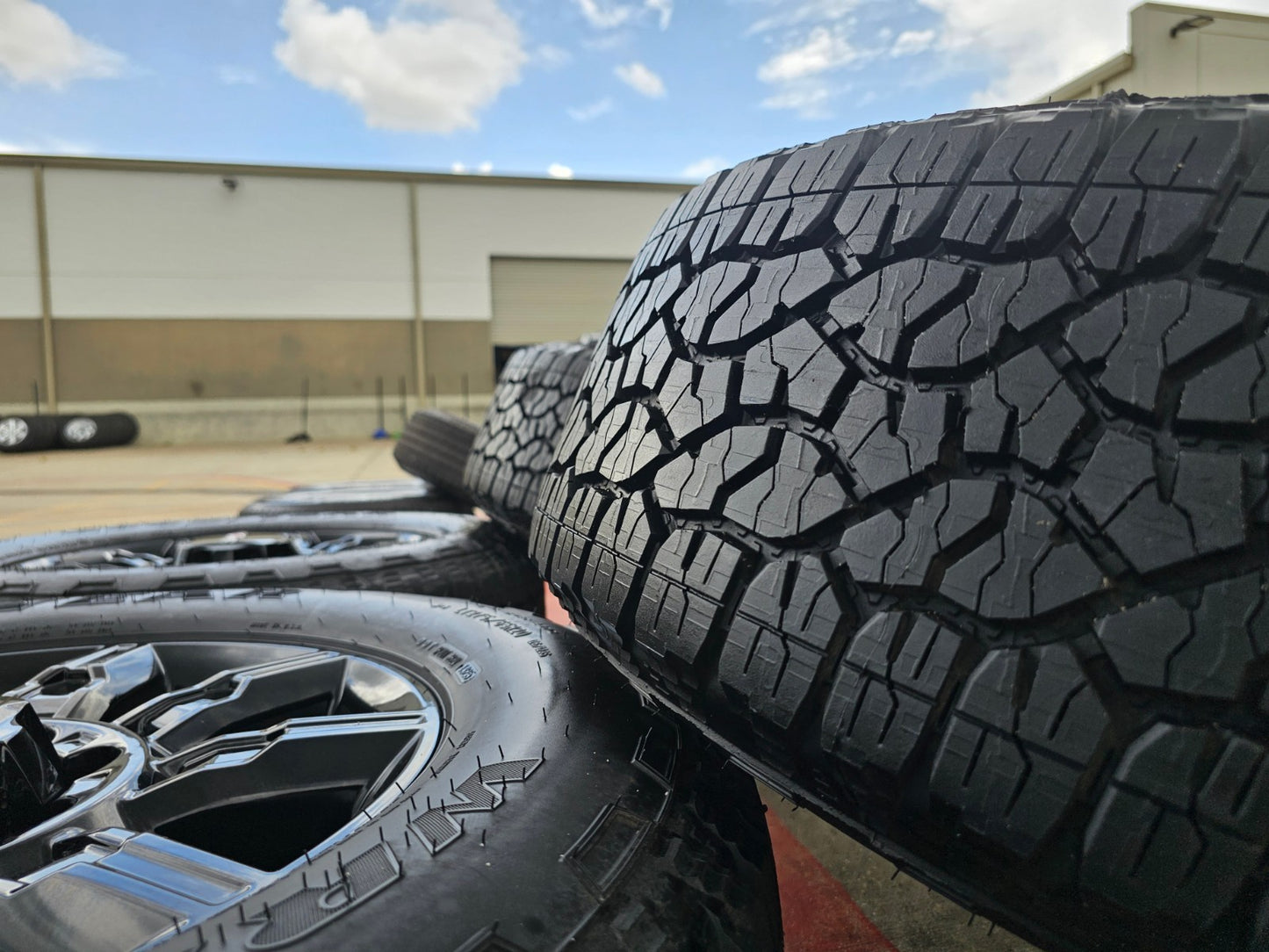 20" GMC Sierra DENALI 2500 3500 OEM 14137 5963 wheels rims Silverado 2025 NEW