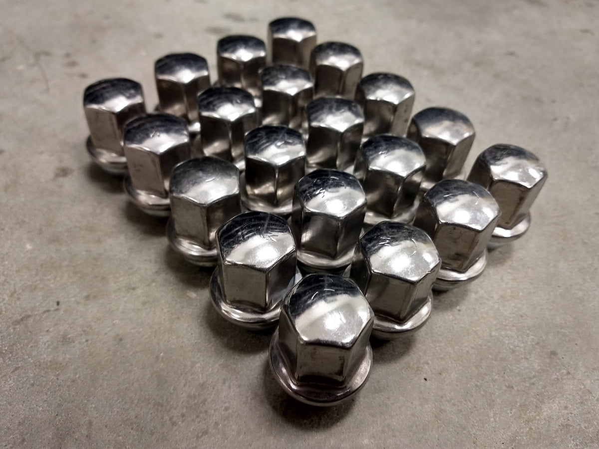 (20) 14x1.5 OEM Dodge RAM 1500 Charger Challenger SRT lug nuts polished SET