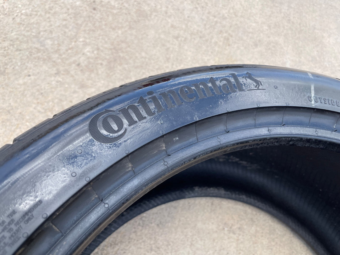 (1) 315/35/22 Continental Extreme Contact DWS06 111Y XL M+S 315/35R22 tire