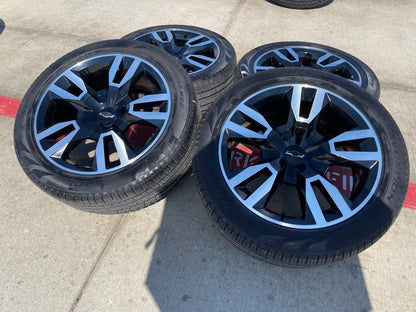 22" Chevy Silverado Tahoe Suburban RST OEM 5620 wheels rims PIRELLI SET