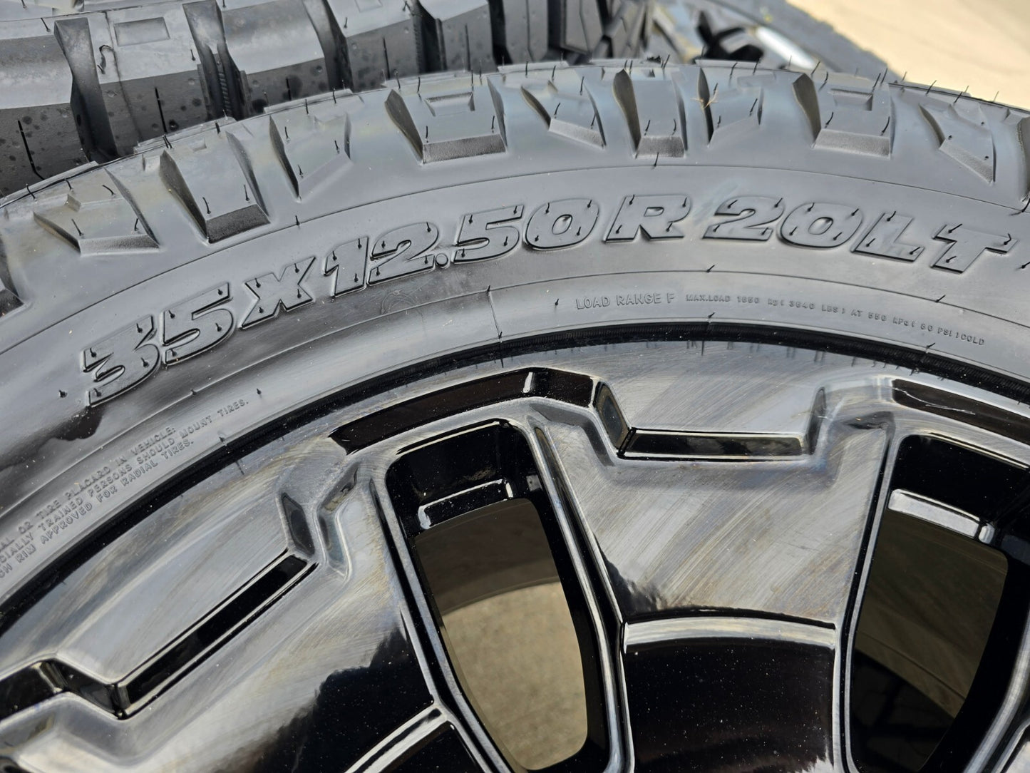 20" Ford F-250 F-350 OEM Limited Tremor 10487 wheels rims 2025 2026 NEW 35"