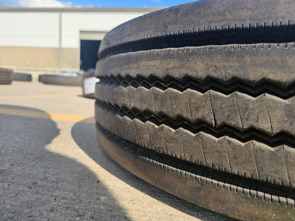19.5" Ford F-450 F-550 Dually rim RAM 4500 OEM 10x225 spare MICHELIN