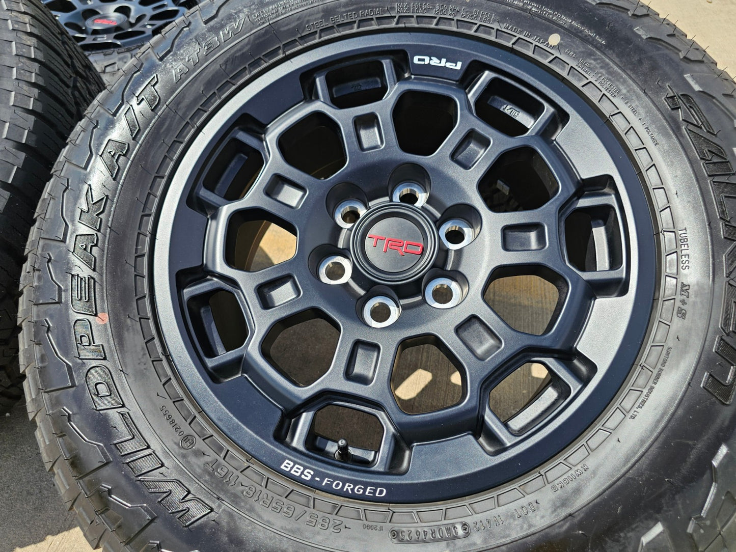 18" Toyota Tundra TRD BBS FORGED OEM black 95458 wheels rims Sequoia 2025 2026