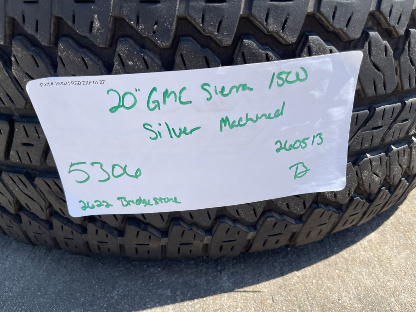 20" GMC Sierra Yukon DENALI OEM 5306 wheels rims Chevy Silverado BRIDGESTONE