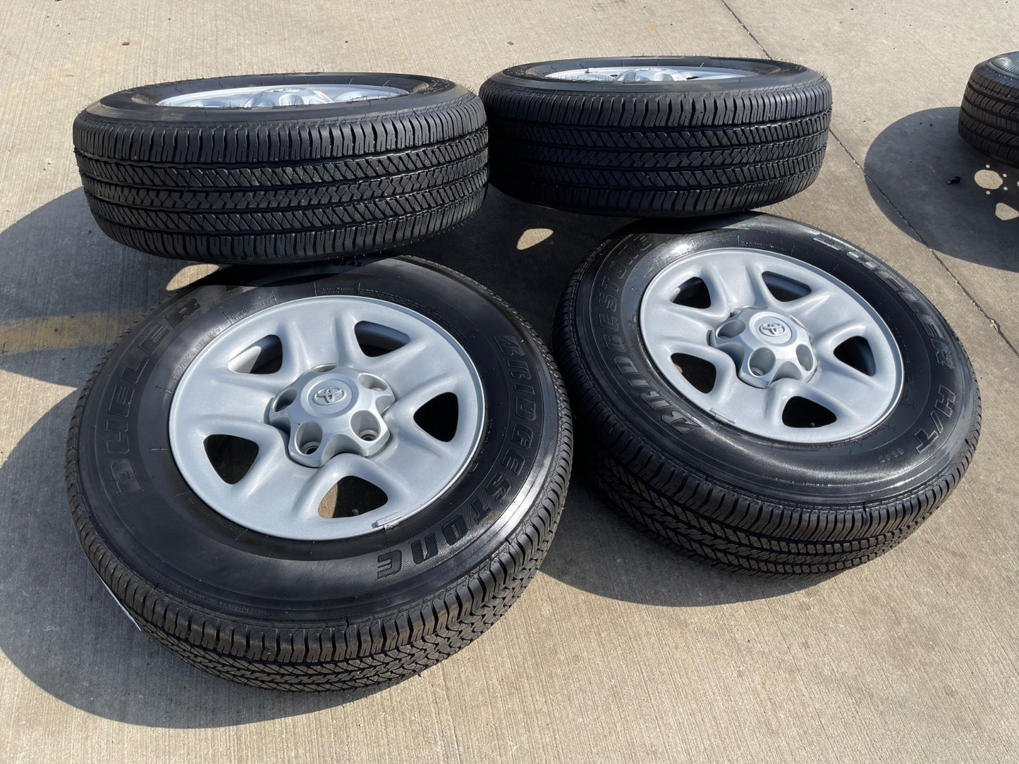 18" Toyota Land Cruiser Tundra Sequoia TRD OEM 69547 wheels rims 5x150 NEW