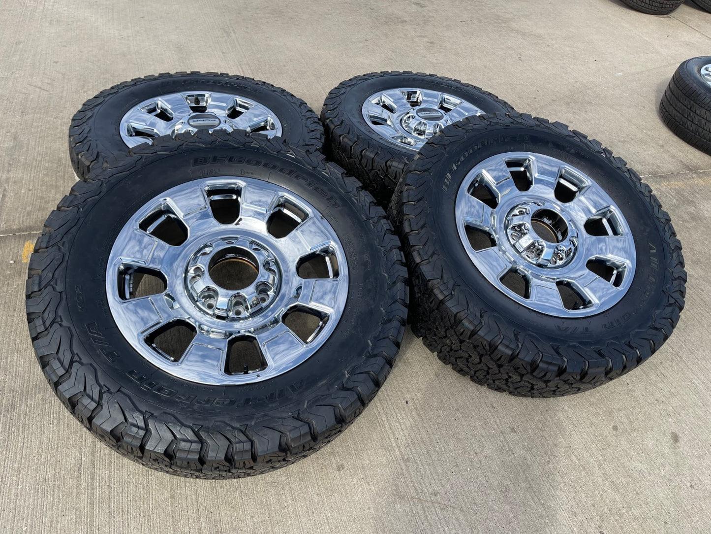 20" Ford F-250 F-350 OEM Lariat 10295 25085 10552 wheels rims NEW BFG KO2 A/T