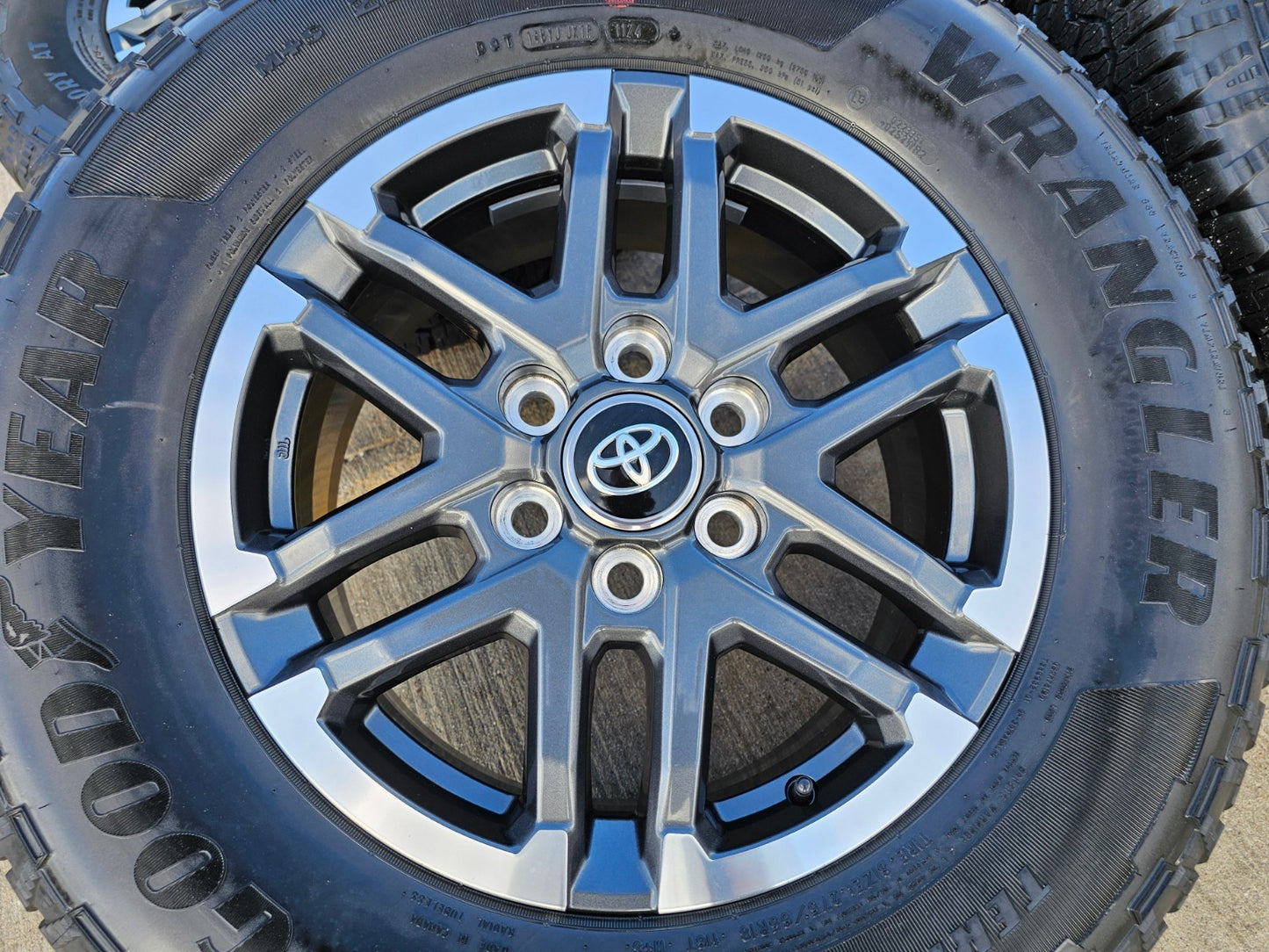 18" Toyota Tacoma 4Runner TRD OEM 10641 wheels rims 2024 2025 2026 NEW GOODYEAR