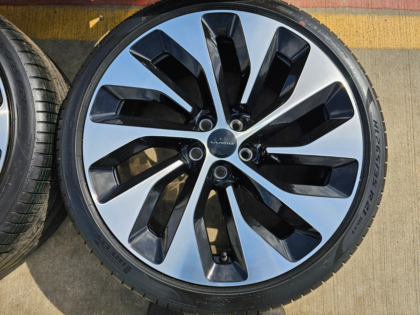 21" Lucid Air OEM Grand Touring black wheels rims tires 5x120 2023 2024 2025 NEW