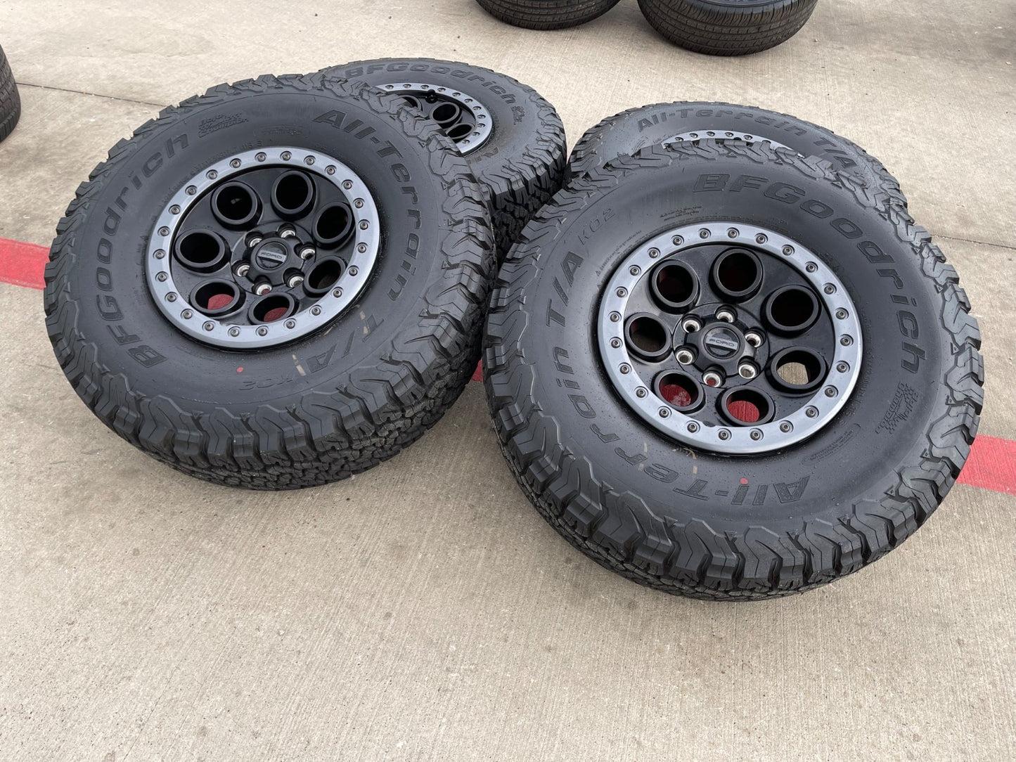 17" Ford F-150 Raptor OEM BEADLOCK 10612 rims wheels SET BFG KO2 37" NEW