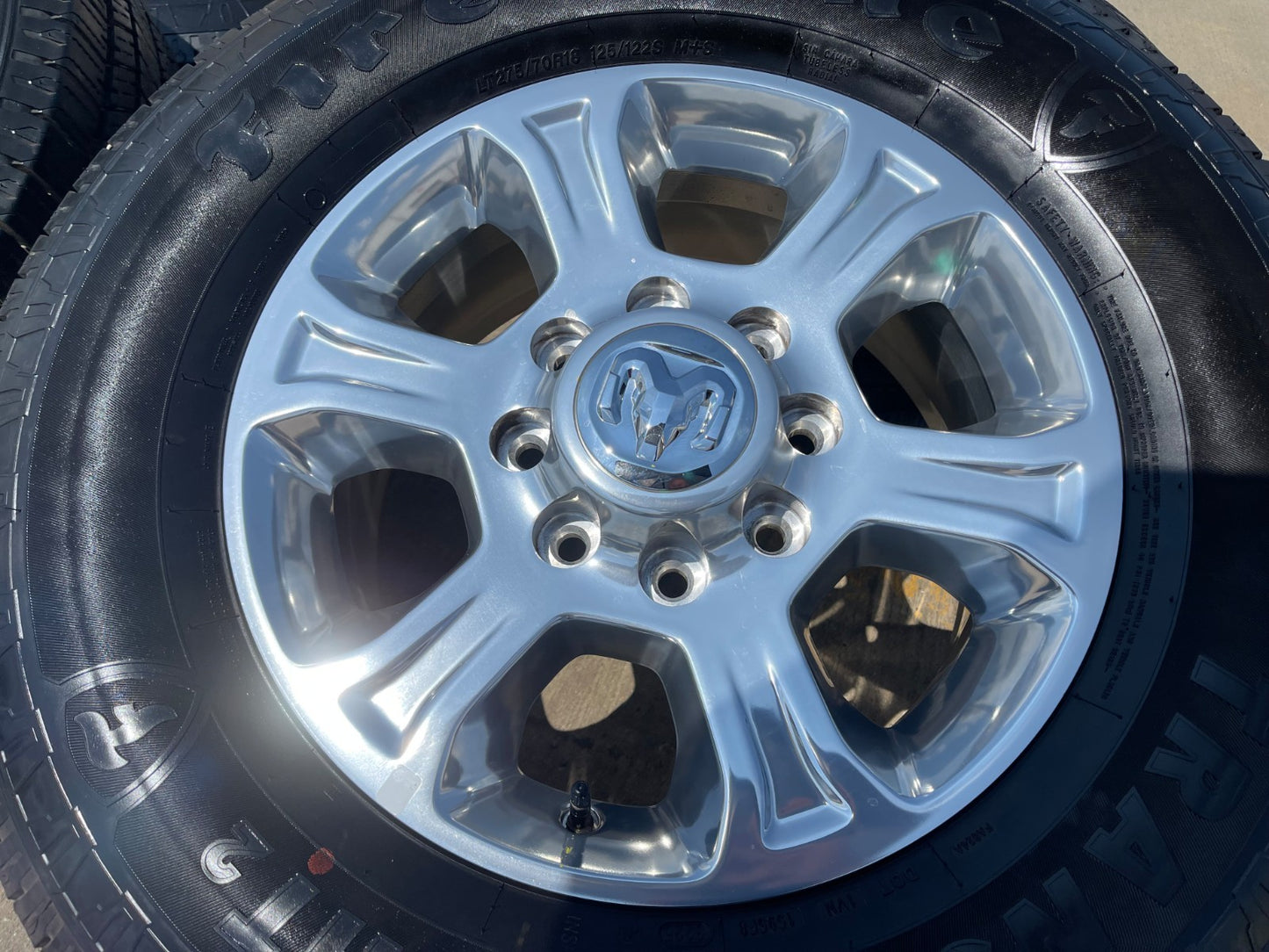 18" Ram 2500 3500 Laramie Power Wagon OEM 2692 wheels rims FIRESTONE H/T2 SET
