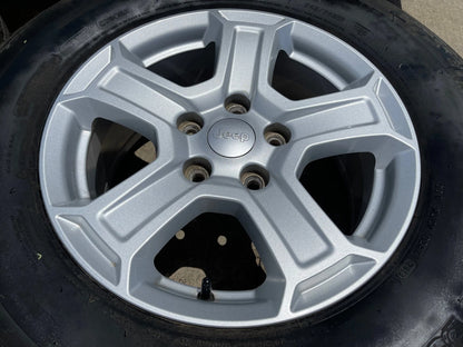 17" Jeep Wrangler Rubicon OEM wheels rims 9216 Gladiator tires MICHELIN
