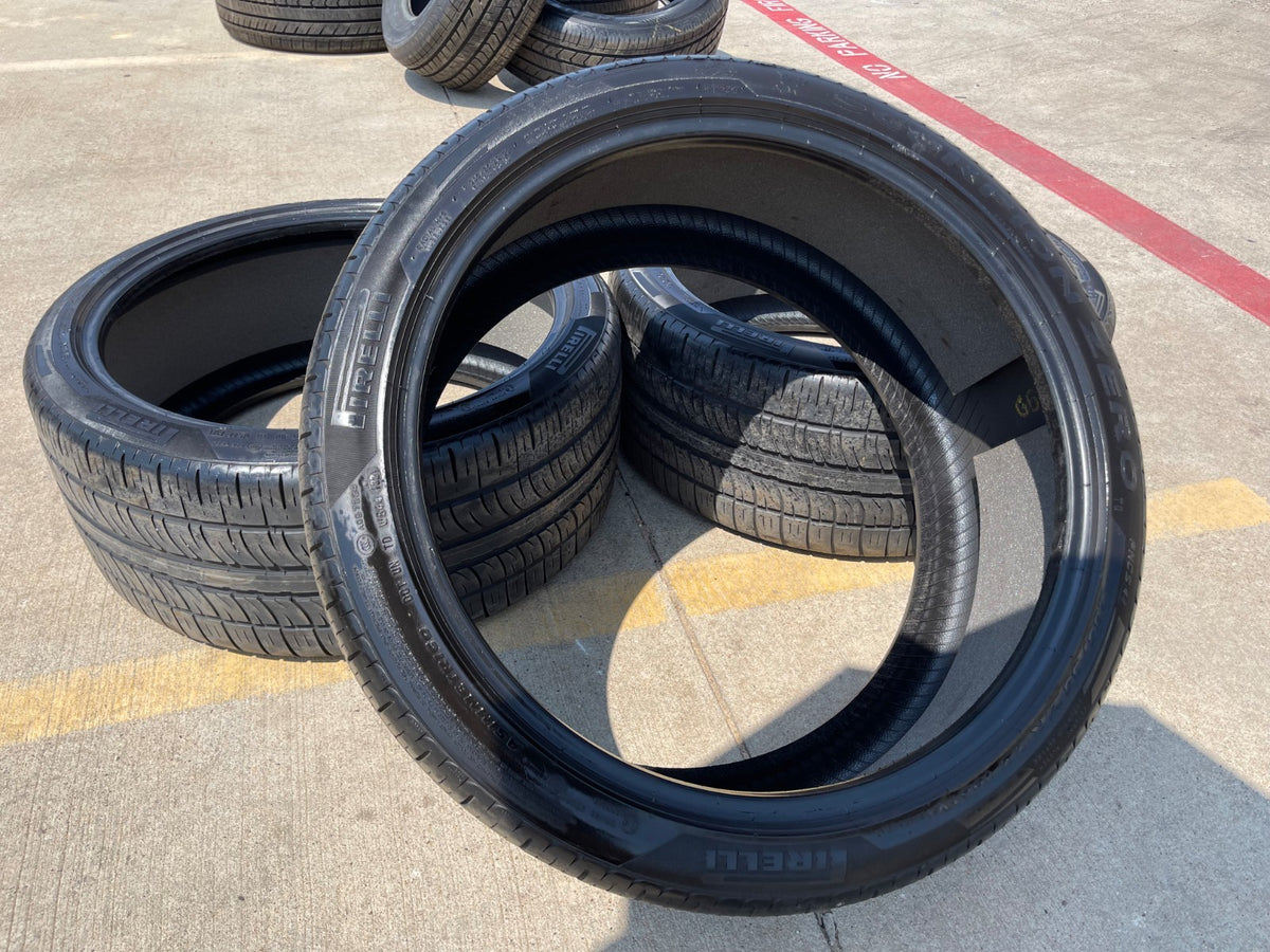 (1) 285/35/22 Pirelli Scorpion Zero PNCS tire 285/35R22 106W XL