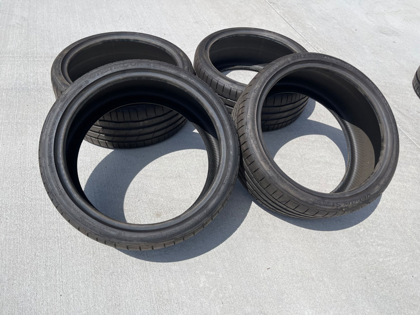 (4) 235/35/19 Hankook Ventus S1 Evo 3 tires 235/35R19 91Y DISCOUNTED