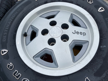 15" Jeep Wrangler Cherokee Comanche Wagoneer wheels rims 1512 OEM 5x4.5 tires