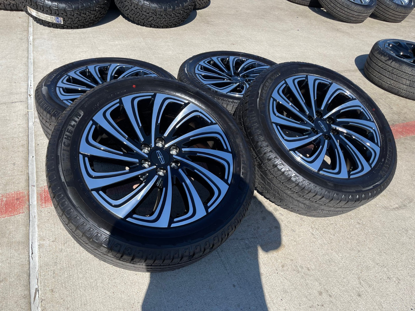 22" Lincoln Navigator OEM 10666 rims wheels BLACK LABEL 2025 2026 MICHELIN NEW