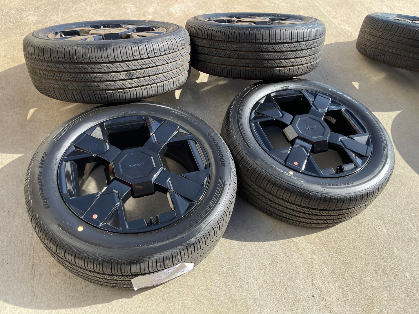 19" Kia Telluride OEM wheels rims Sportage Sorento Sedona SET 2025 2026 2027 NEW