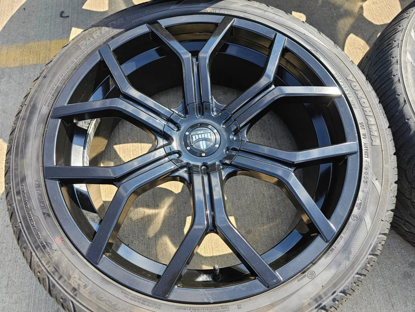 24x9.5 DUB Royalty Black wheels rims tires 6x5.5 6x135 RAM Chevy Tacoma