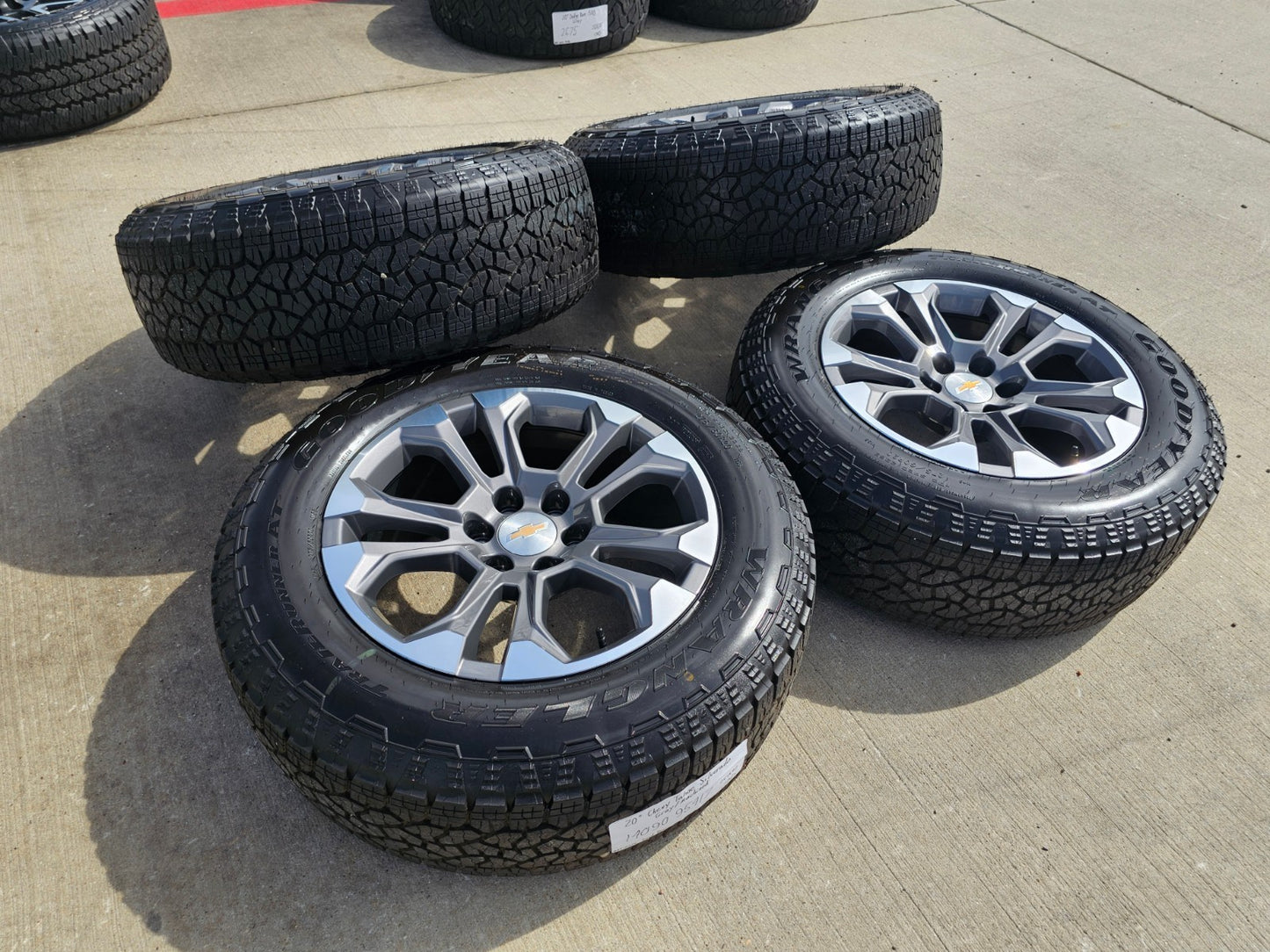 20" Chevy Tahoe Silverado OEM 14090 95417 wheels rims tires SET GOODYEAR A/T NEW