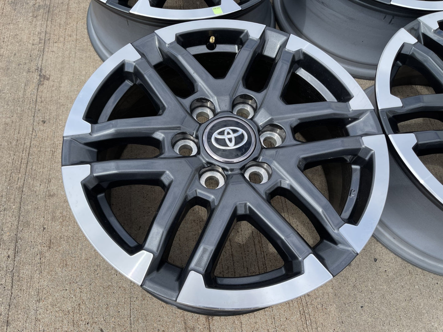 18" Toyota Tacoma TRD OEM wheels rims 10641 4Runner 2024 2025 2026 2027 NEW