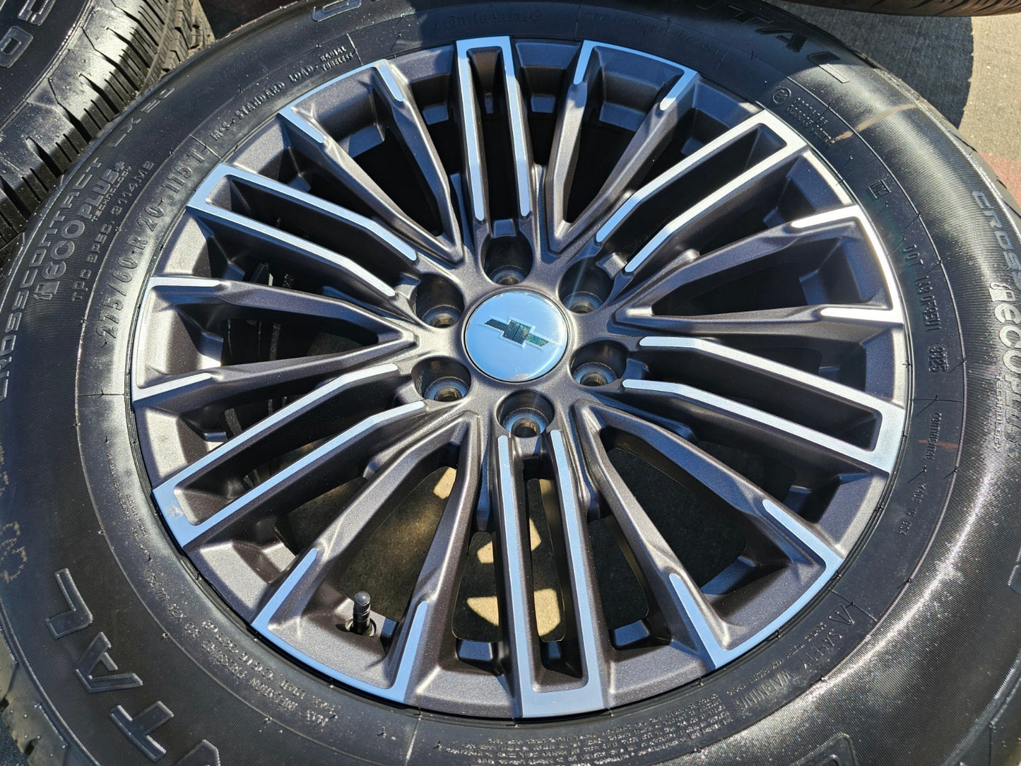 20" Chevy Silverado Tahoe GMC Sierra Yukon OEM wheels rims 2025 2026 2027 NEW
