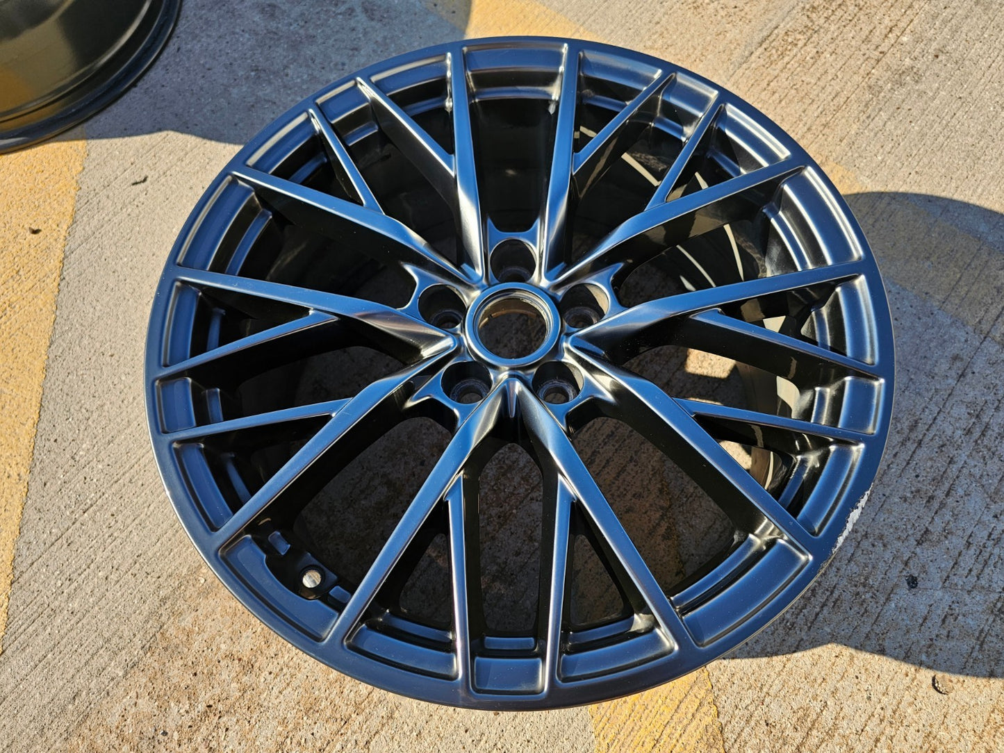 19" Hyundai Genesis G70 G80 G90 OEM 70930 wheel rim FRONT 2018 2019 2020 2021