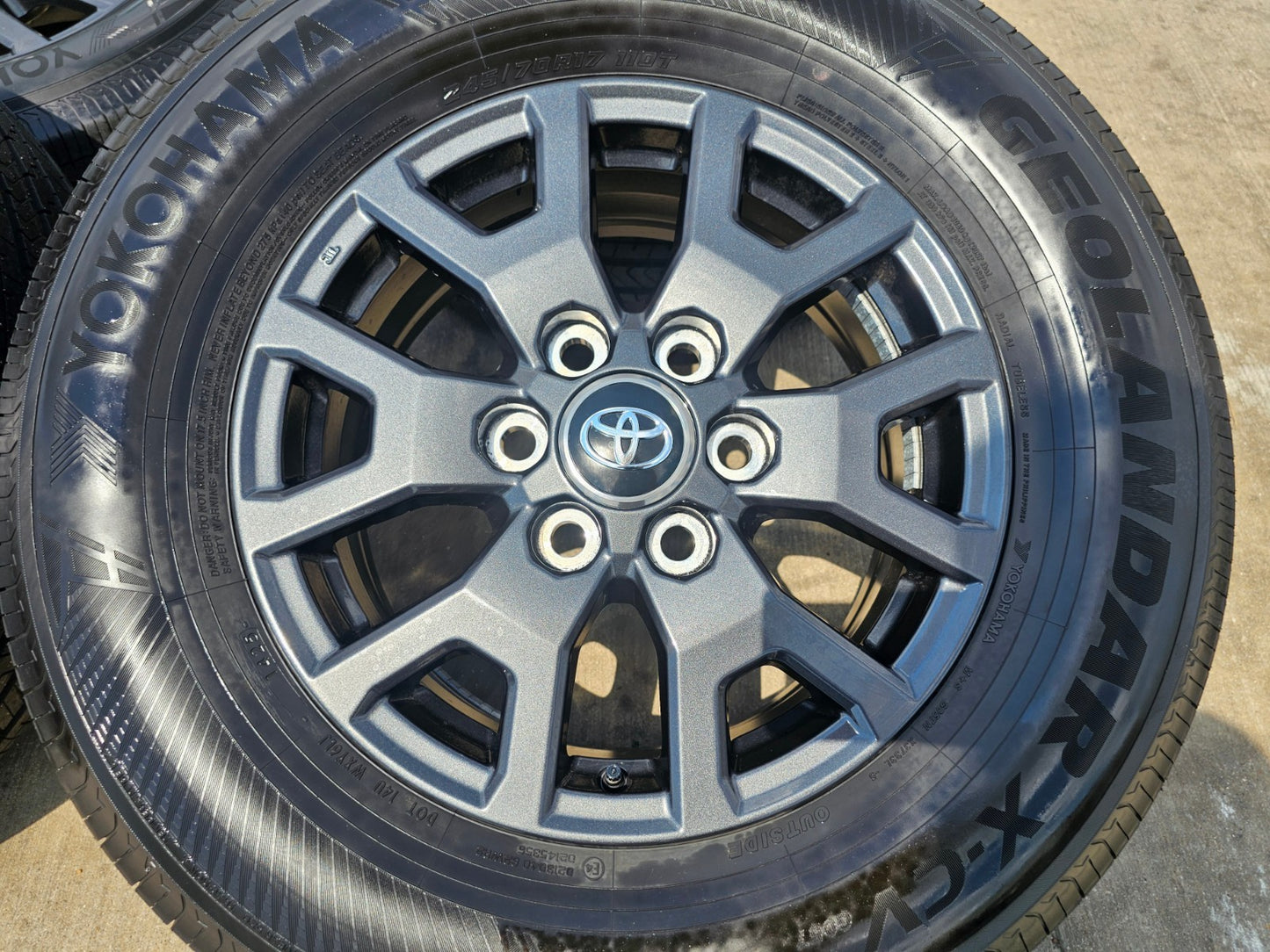 17" Toyota 4Runner Tacoma TRD OEM 94254 10637 wheels rims 2024 2025 2026 NEW