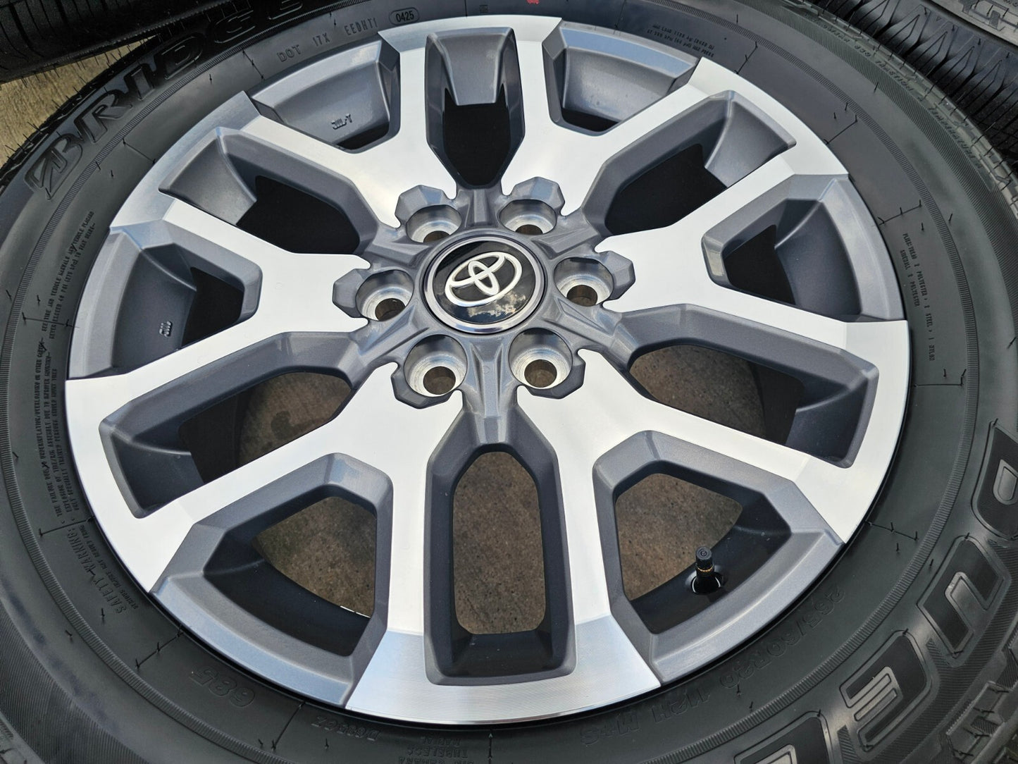 20" Toyota Tundra TSS TRD OEM wheels rims 75277 95359 Sequoia 2024 2025 2026 NEW