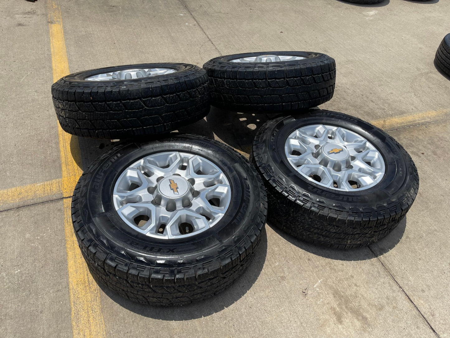 18" Chevy Silverado 2500 3500 OEM 5959 wheels rims 2021 2022 2023 2024 2025