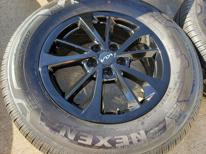 17" Kia Sportage Carnival OEM wheels rims tires 74829 Sorento Sedona 2022 2023